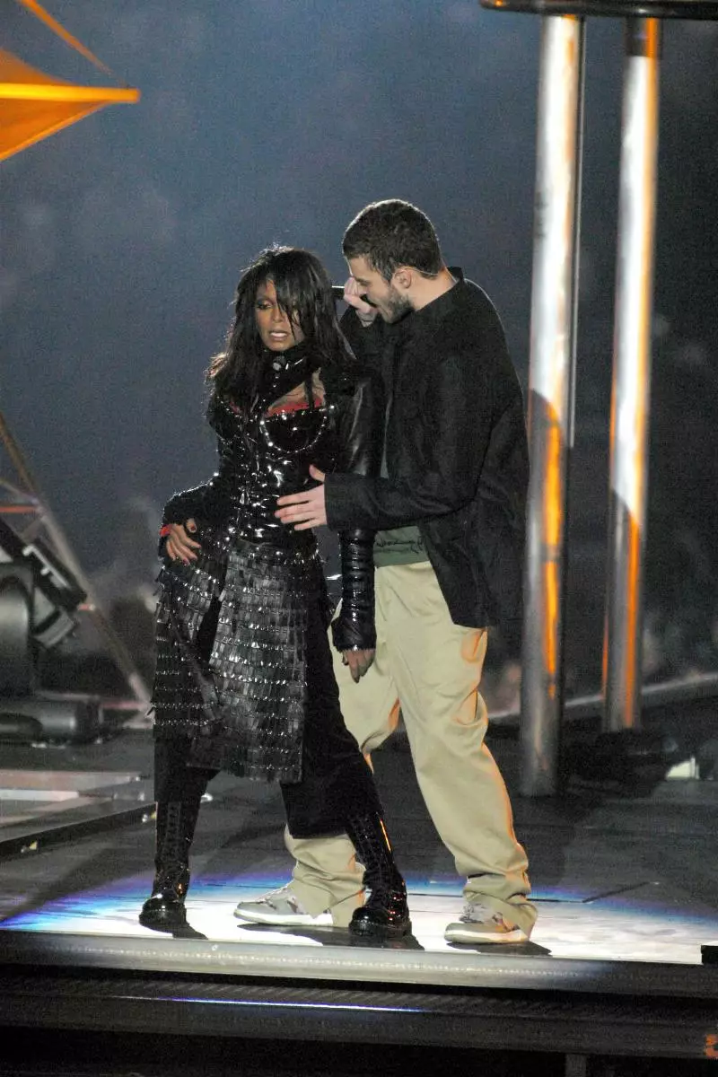 Janet Jackson fanit raivoissaan Ex-Manager Justin Timberlake 100573_1
