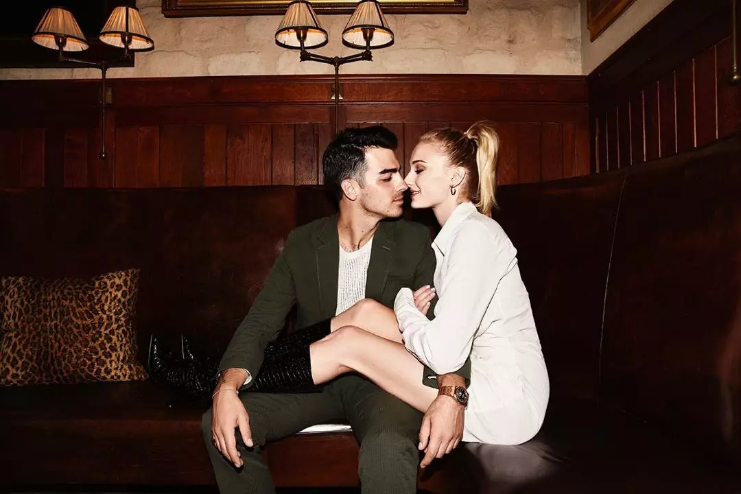 Sophie Turner told about the first meeting with Joe Jonas: 
