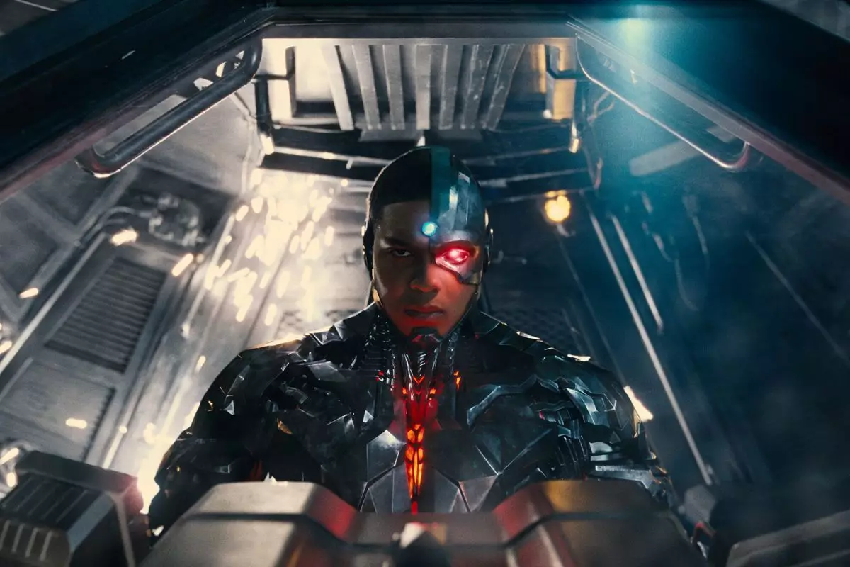 Zack Snyder verspricht, dass Cyborg in der Handlung "League of Justice" eine Schlüsselfigur sein wird