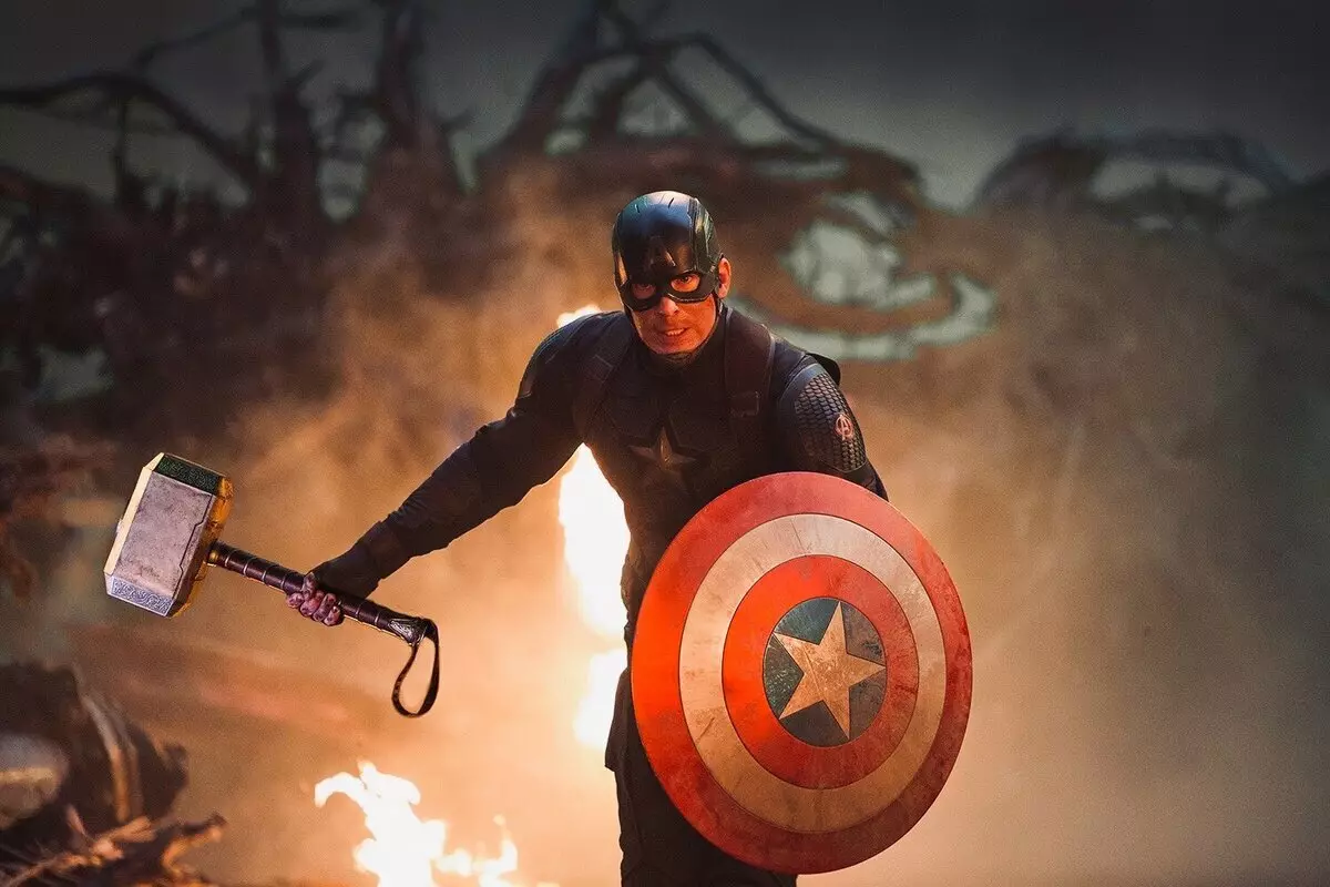 Pse Captain America nuk mund të ngrinte Hammerin e Thorah në "Ere Altron"?