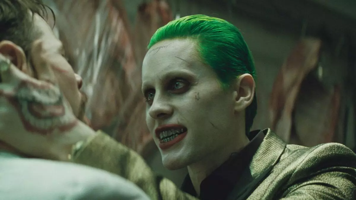 Si Jared Ting-init mobalik sa papel ni Joker sa Justice League "Zack Snidder