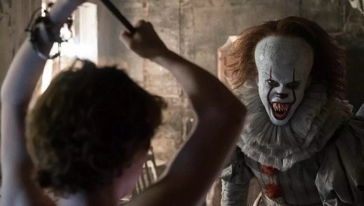 Insider: Stephen King "it" jarraipena egiten ari da