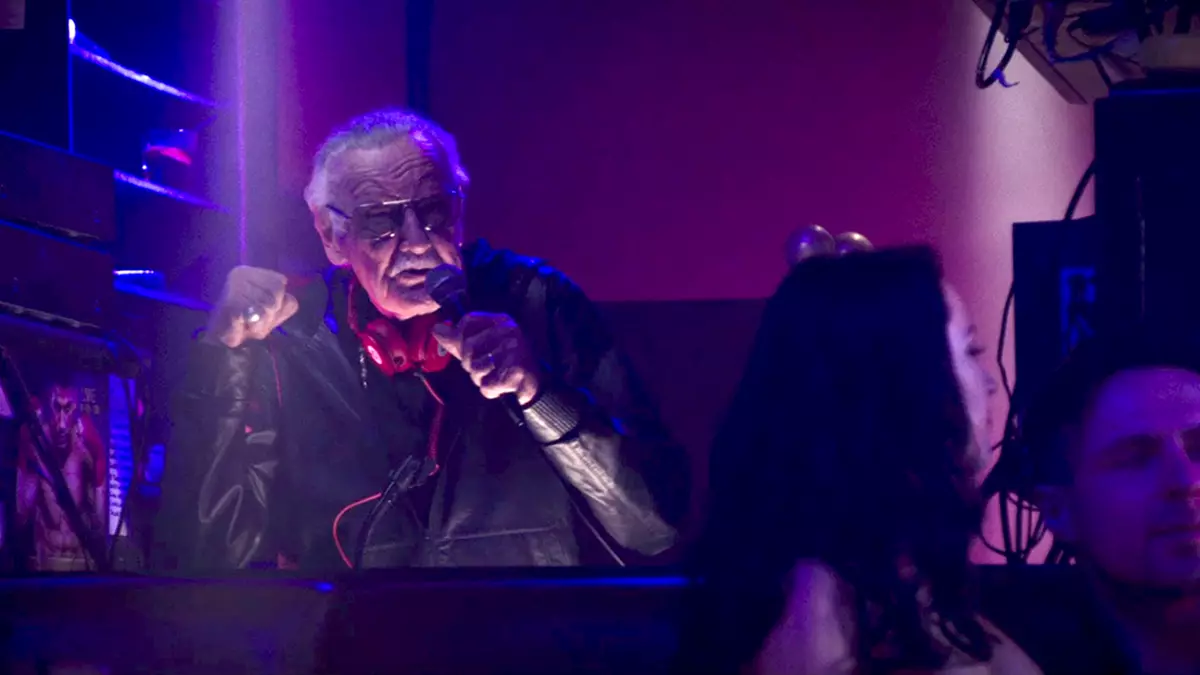 המחבר של Dadpool שיתף עובדה מבדרת על Kameo Stan Lee 102207_1