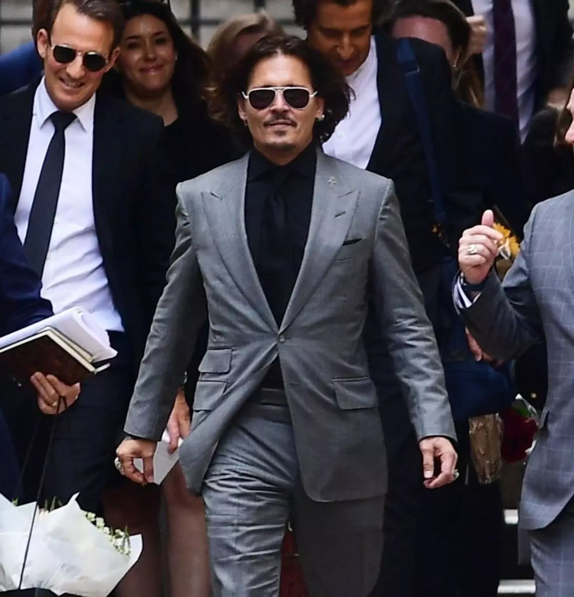 Παρά τα σκάνδαλα: Johnny Depp θα παίξει και πάλι σε 