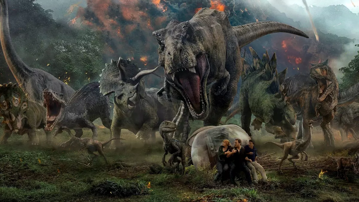 Colin Trevorrow tregoi se sa gra punojnë mbi "botën e Jurassic 3"