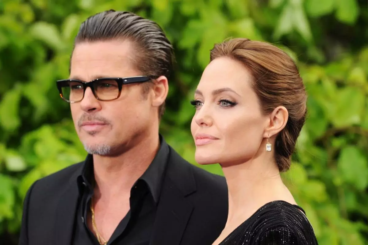 Insider kertoi lämpenemisestä Angelina Jolie ja Brad Pitt