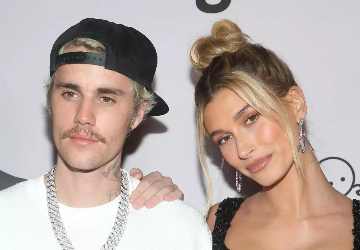 Justin Bieber skammarlegt Hayley Baldwin indecent vísbending í Instagram