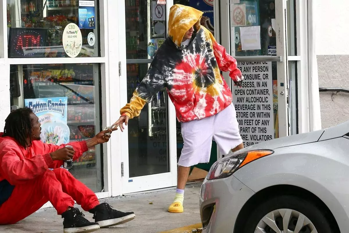 Foto: Justin Bieber skapar goda gärningar på gatorna i Miami 109192_5
