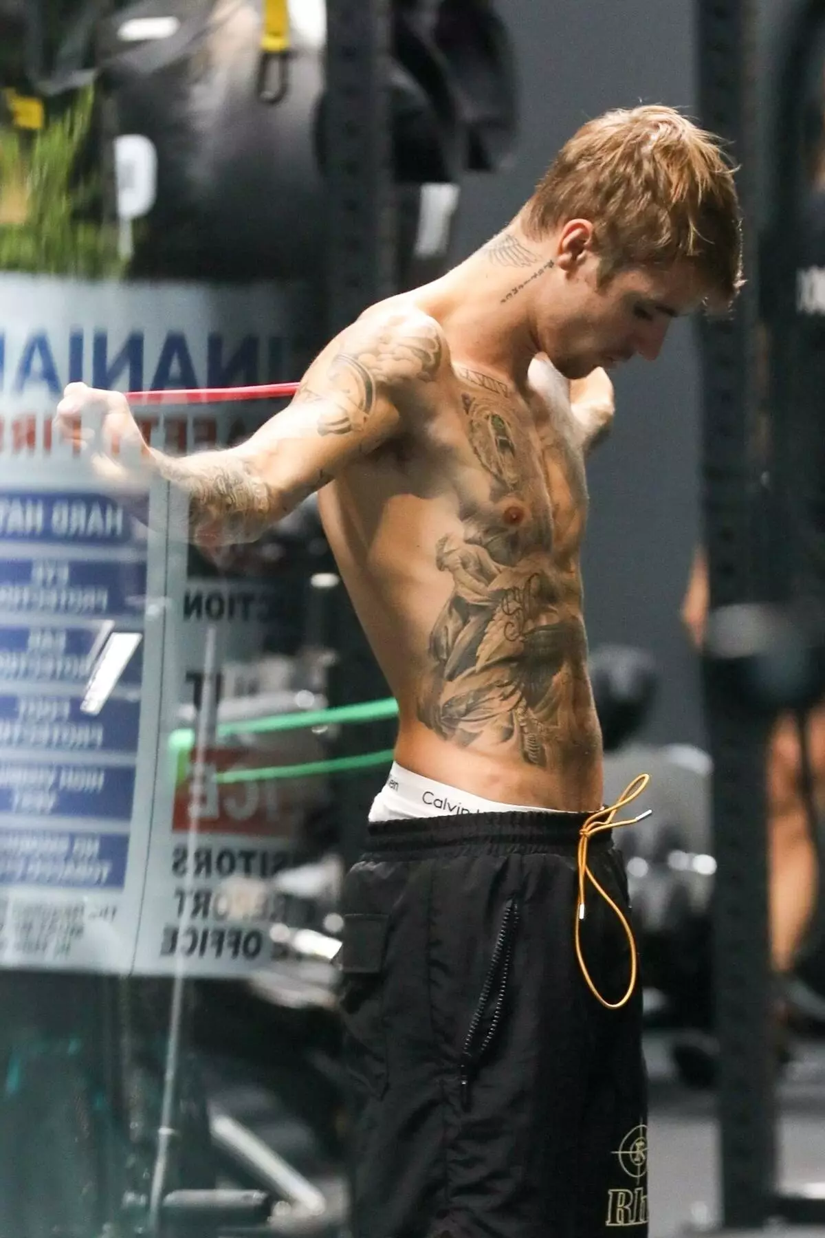 Labor Therapy: Justin Bieber sa pagsasanay sa Los Angeles 109195_3