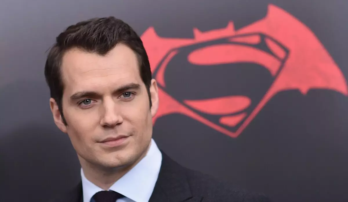 Henry Cavill loodab mängida Superman palju aastaid: "Ta muutis mu elu"