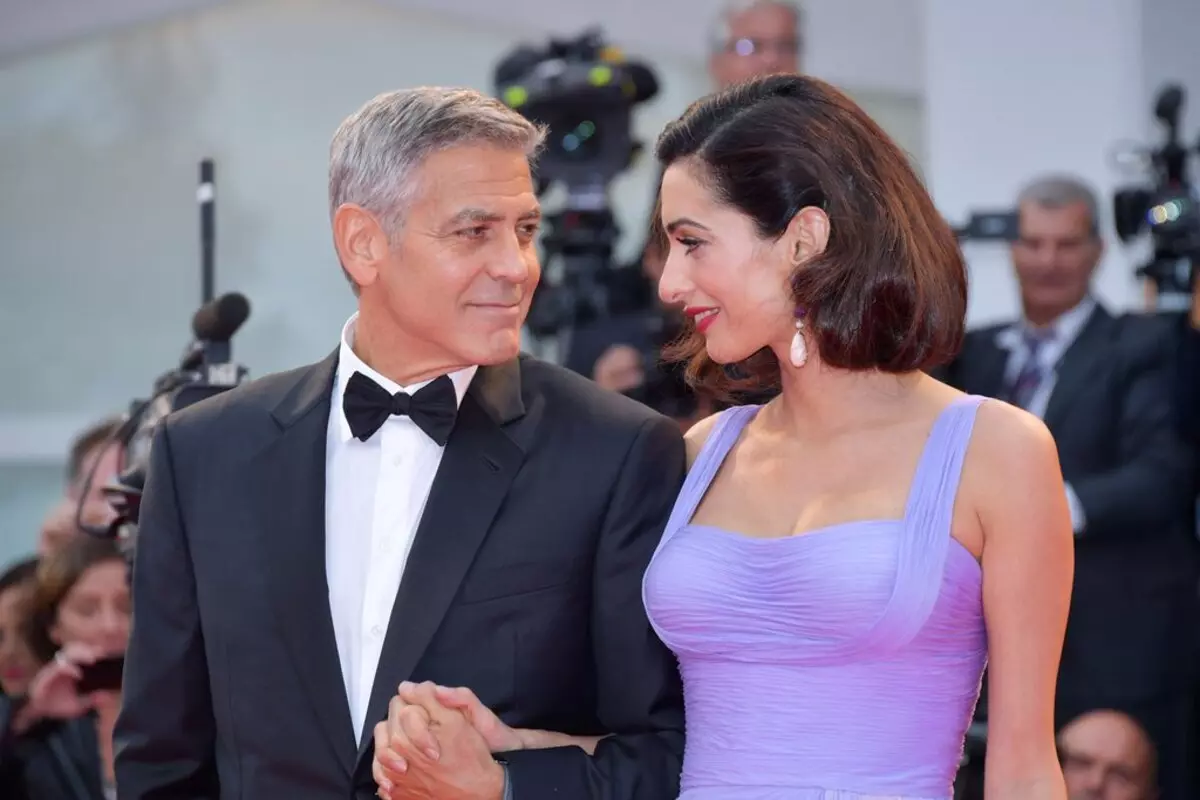 George Clooney fick bekant med den framtida fruen hemma