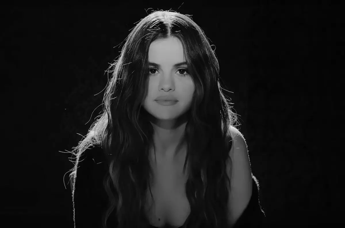 Muusika album Selena Gomez Haruldane Sharg Billboard 200