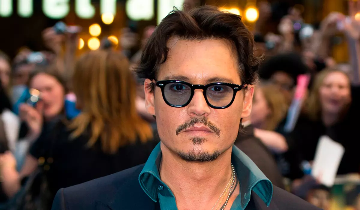 "Bude pokračovat po mnoho let": Johnny Depp navrhuje jantarový stádo