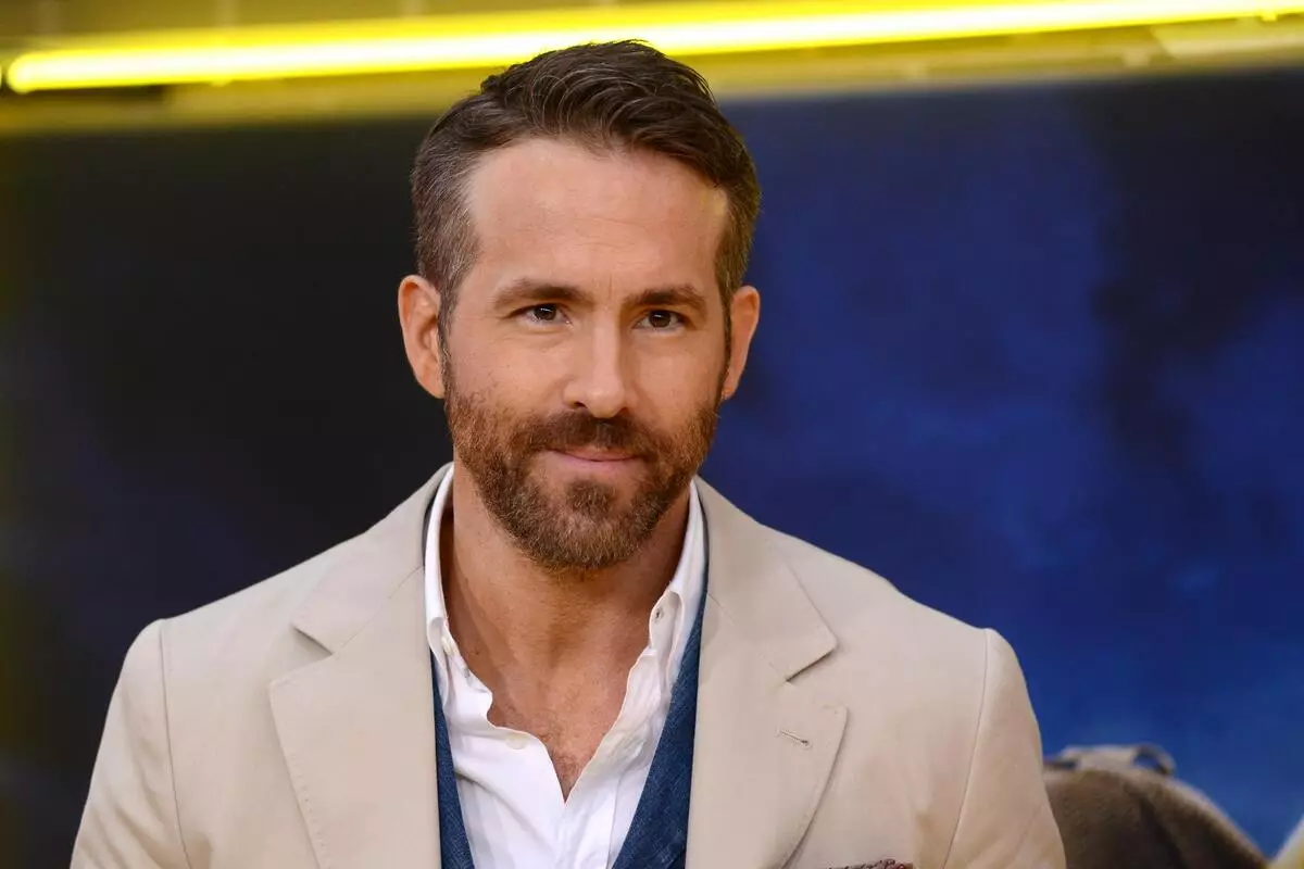 "Man patinka virimo slapukai": "Ryan Reynolds" ir "Emma Stone" atsakė į vaikus