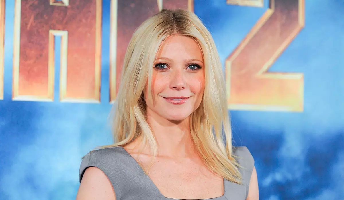 "Težko je biti 14-letnik": Gwyneth paltrow je povedal o sinu na samo-izolacijo