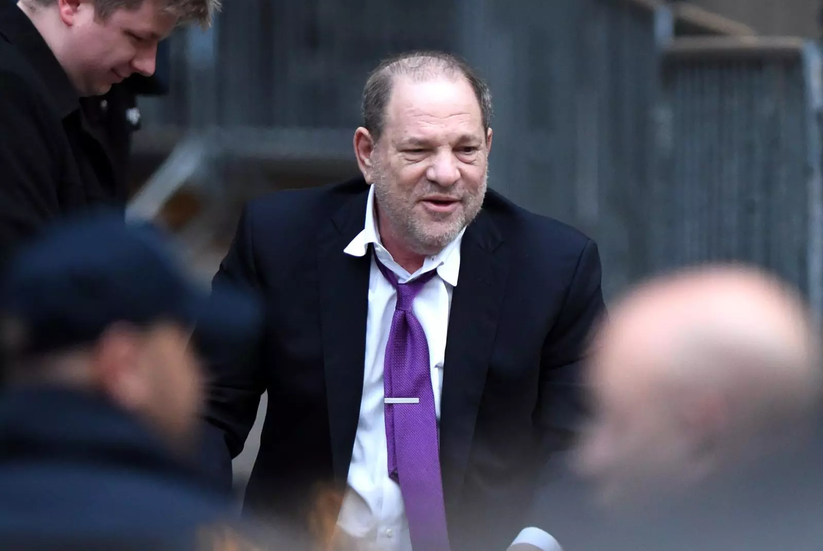 Harvey Weinstein edellyttää oikeudenmukaista tuomioistuinta, kun hän rikkoi oikeuksiaan 122003_2