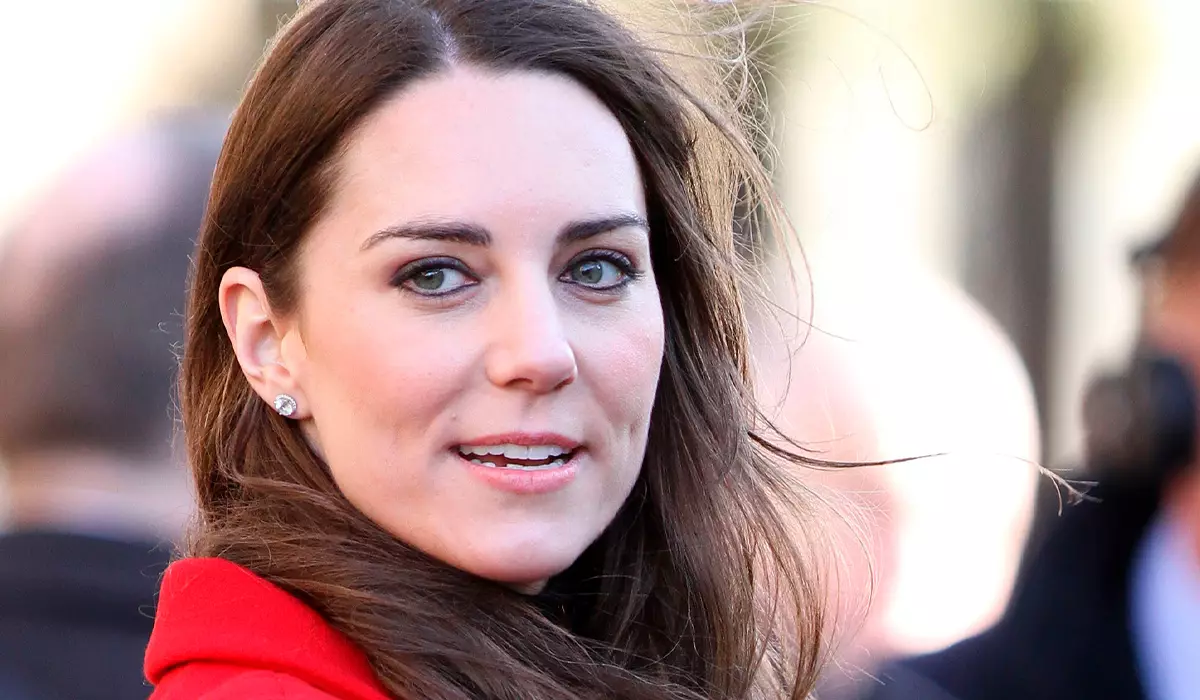 Kate Middleton thanked British teachers for hard work: video