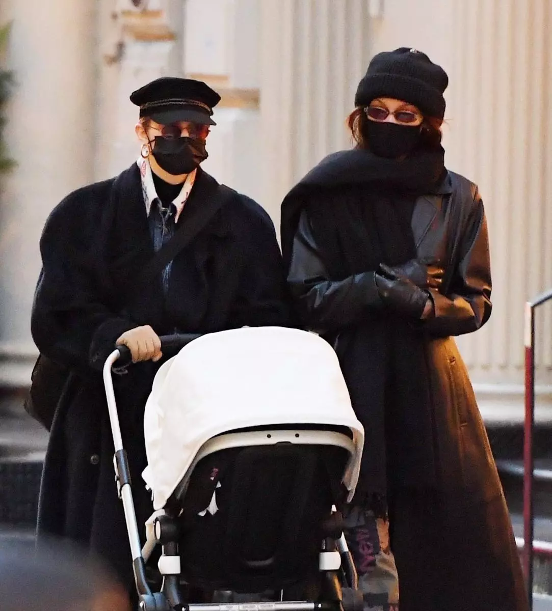 The disguise did not help: Jiji Hadid first captured for a walk with his daughter and Bella's sister 122634_1