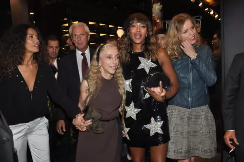 Stop Frame: Rihanna, Paris Hilton, Scarlett Johansson i Taylor Swift 123268_35