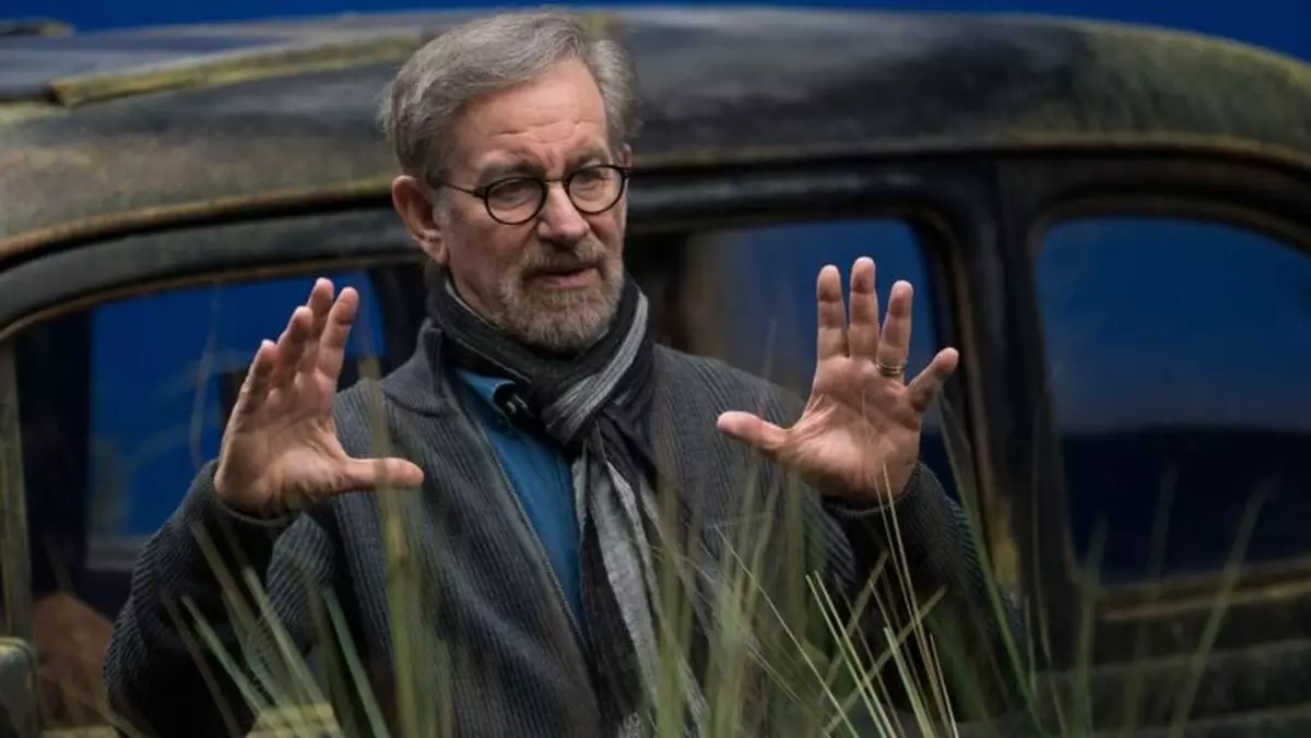 Kungani impi uStephen Spielberg ngeNetflix - I-Julcel Ebi