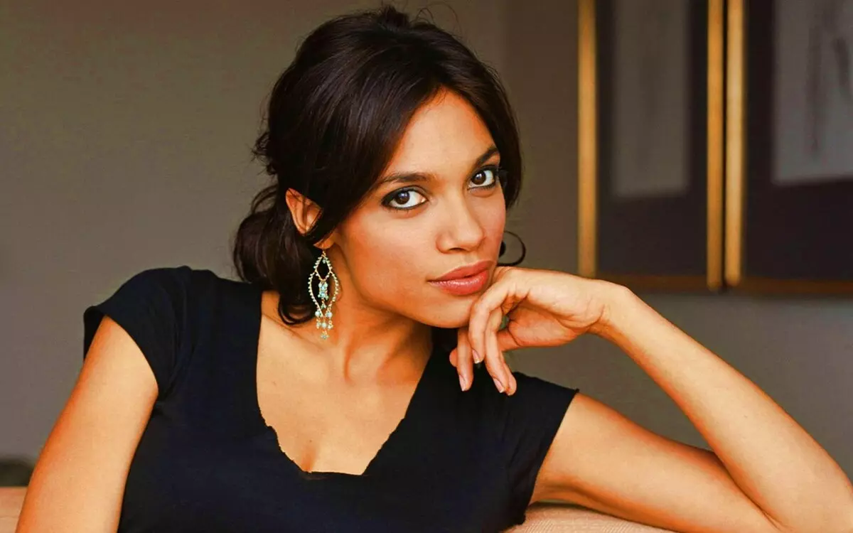 Rosario Dawson gick med i Star Casto Sicvel "Välkommen till Zombiland"