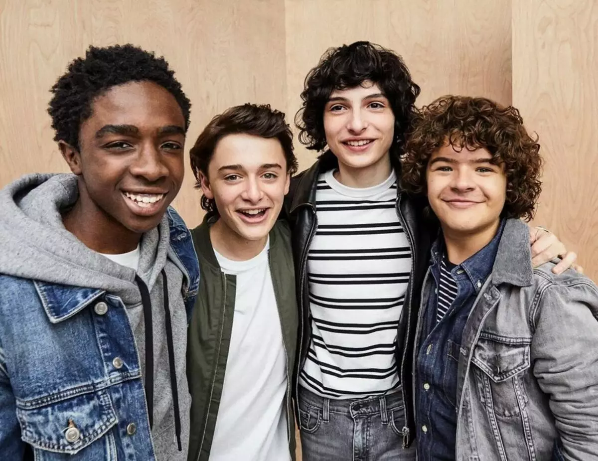 Finn Wolfhard na-ekwu okwu banyere ịgbapụ nke oge nke anọ nke "ihe dị iche iche": "Anyị enyeghị akwụkwọ ahụ"