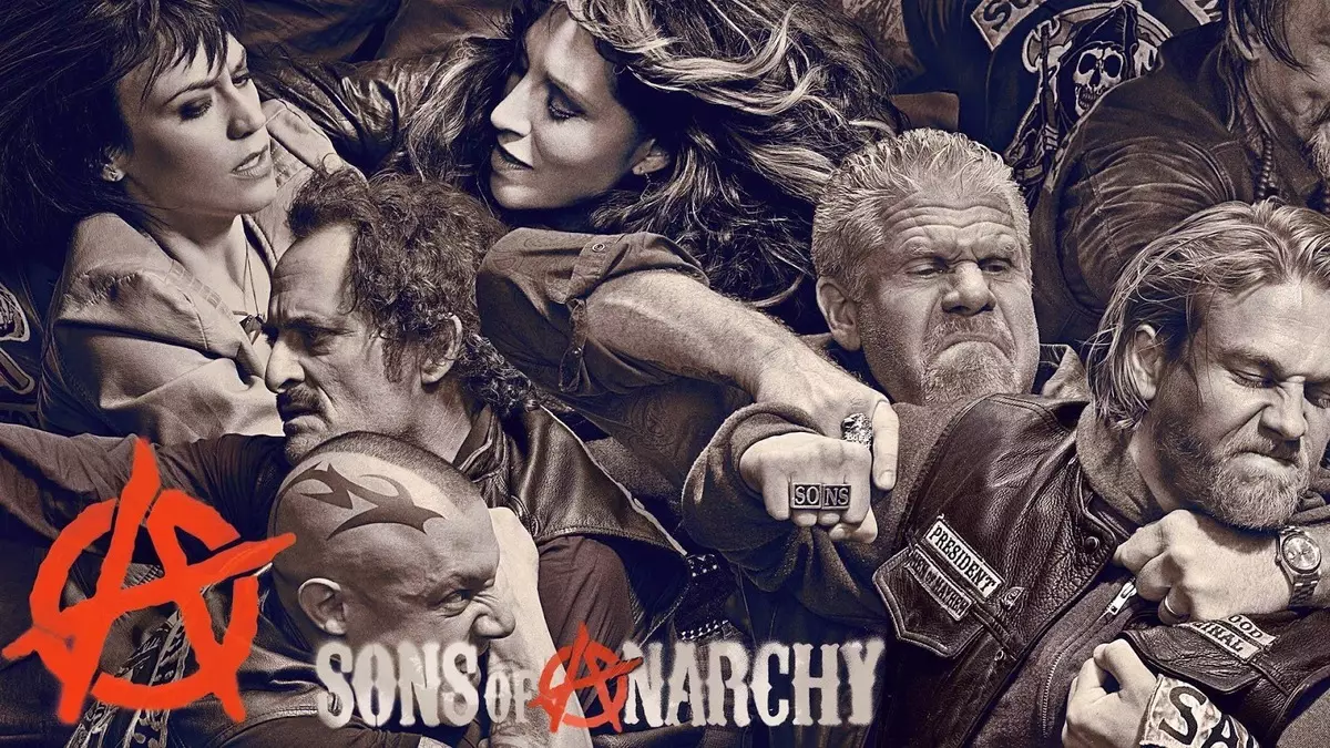 Showranner "Sons anarchy" di dawiyê de bersiv da yek ji sirên rêzê