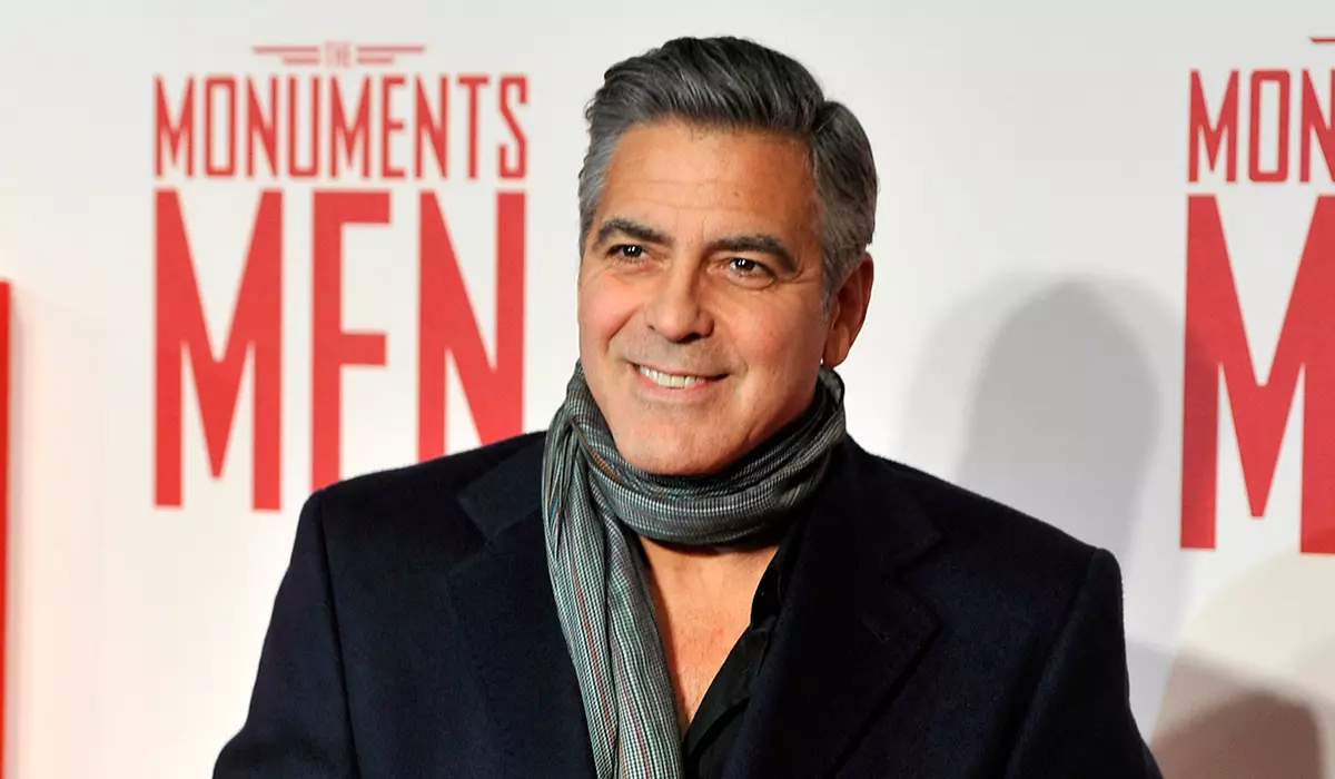 George Clooney fiere diris, kian desegnon instruis infanoj: "Nutola" en la vindotuko "