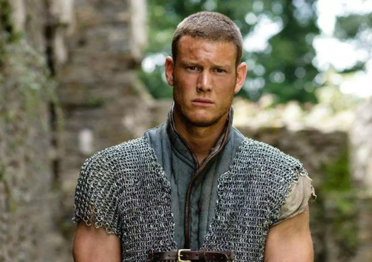 Star "Gemau of Thrones" Daeth Tom Hopper am yr ail dro yn dad