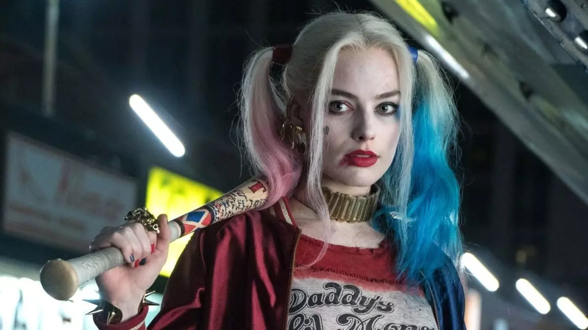 Margot Robbie dalam imej Harley Queenn mungkin muncul dalam filem DC baru