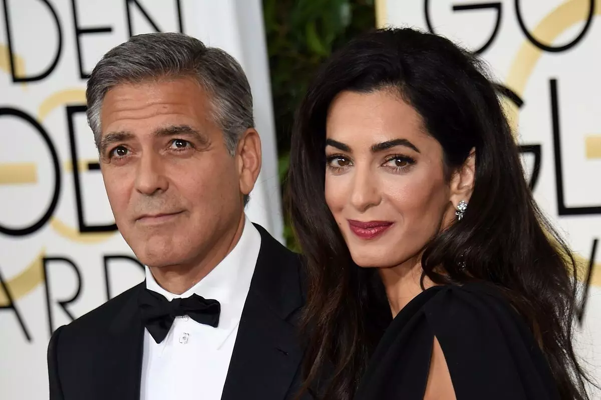 George dhe Amal Clooney dhuruan 100,000 dollarë viktima të shpërthimit në Bejrut