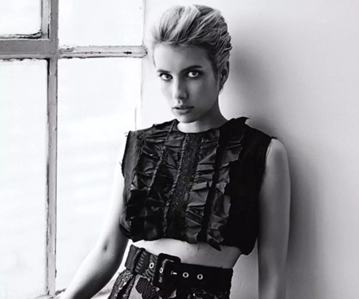 Emma Roberts i Heroine Magazine. Februar 2015.