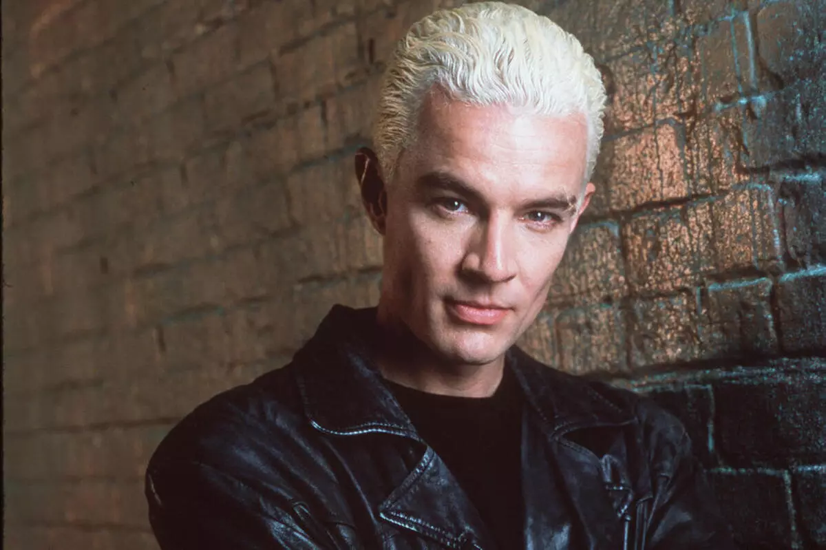 I-James Marsters ixhasa "i-buffy"