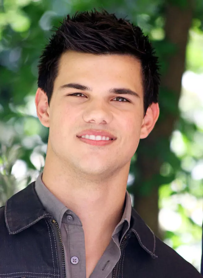 Taylor Lautner ganhou o caso contra uma empresa de trailer