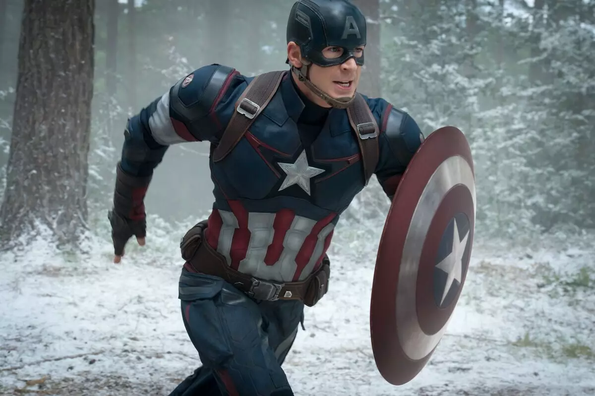 Zaměstnávat konec: Chris Evans oficiálně řečeno sbohem k kapitánovi Ameriky a natočeném divu