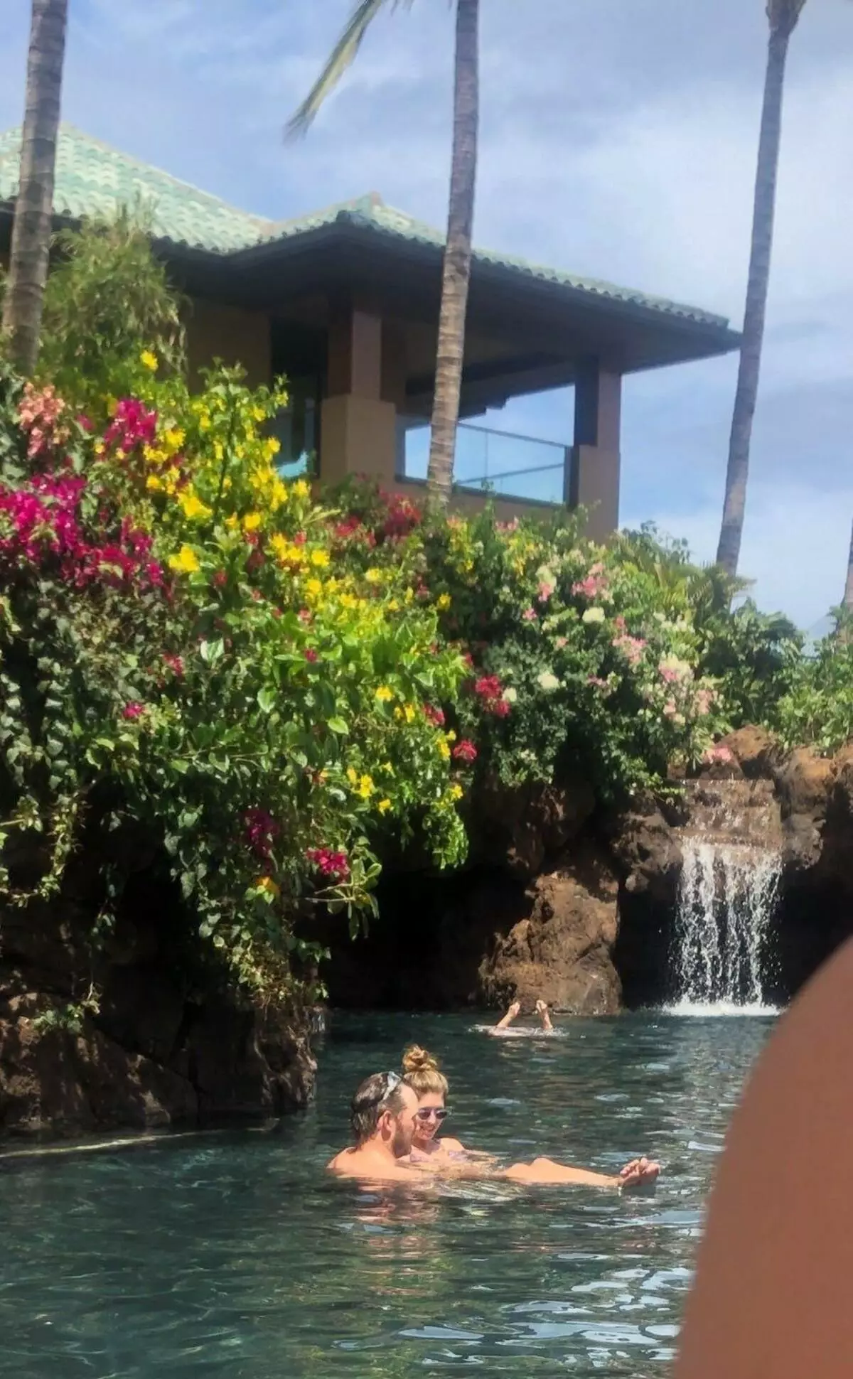 Chris Prett ja Catherine Schwarzenegger Nauti Honeymoonissa Havaijilla: Ensimmäiset laukaukset 148521_2