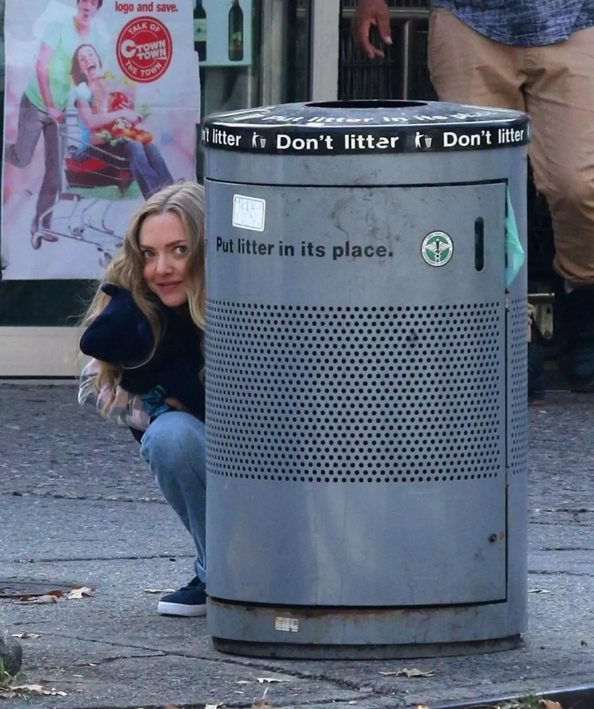 Foto: Amanda Seyfried Chytený s detským dieťaťom, ktorý bol prijatý pre svoju dcéru 151359_2