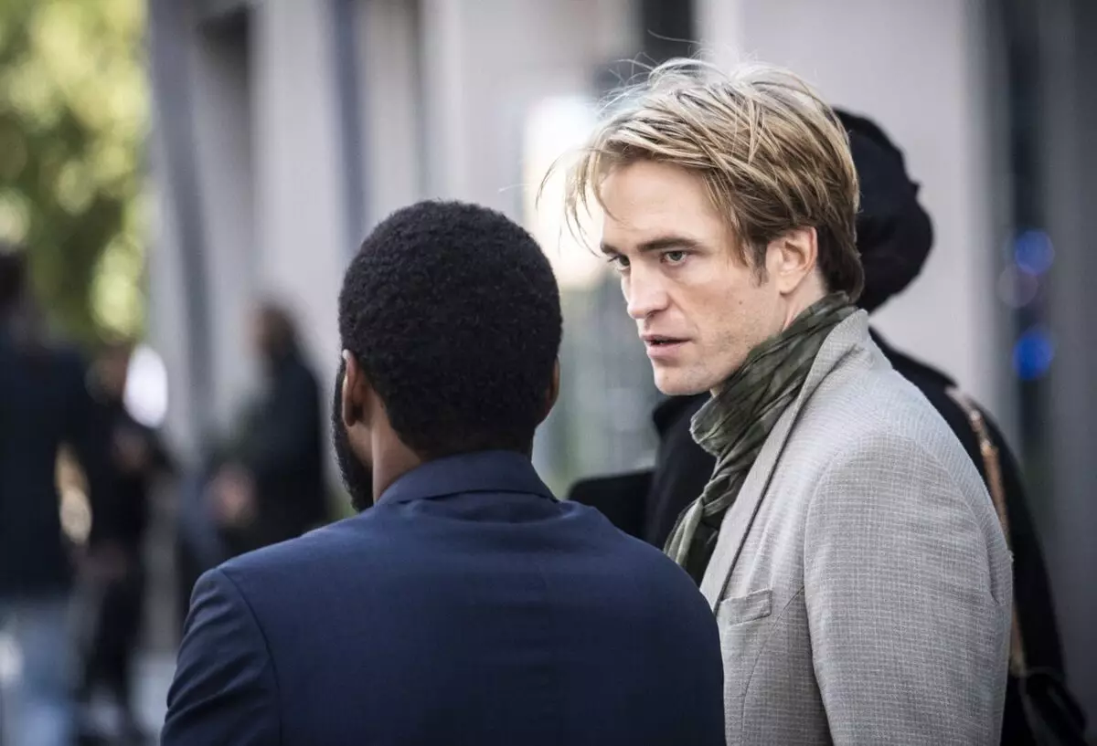 Robert Pattinson dipilih Christopher Nolan ngeunaan conto dina "Batman"