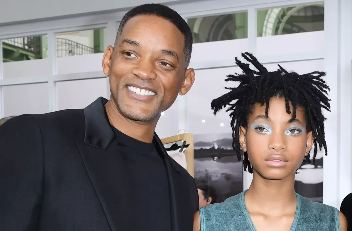 Daughter Will Smith Break Himself in a box for 24 hours at the art exhibition