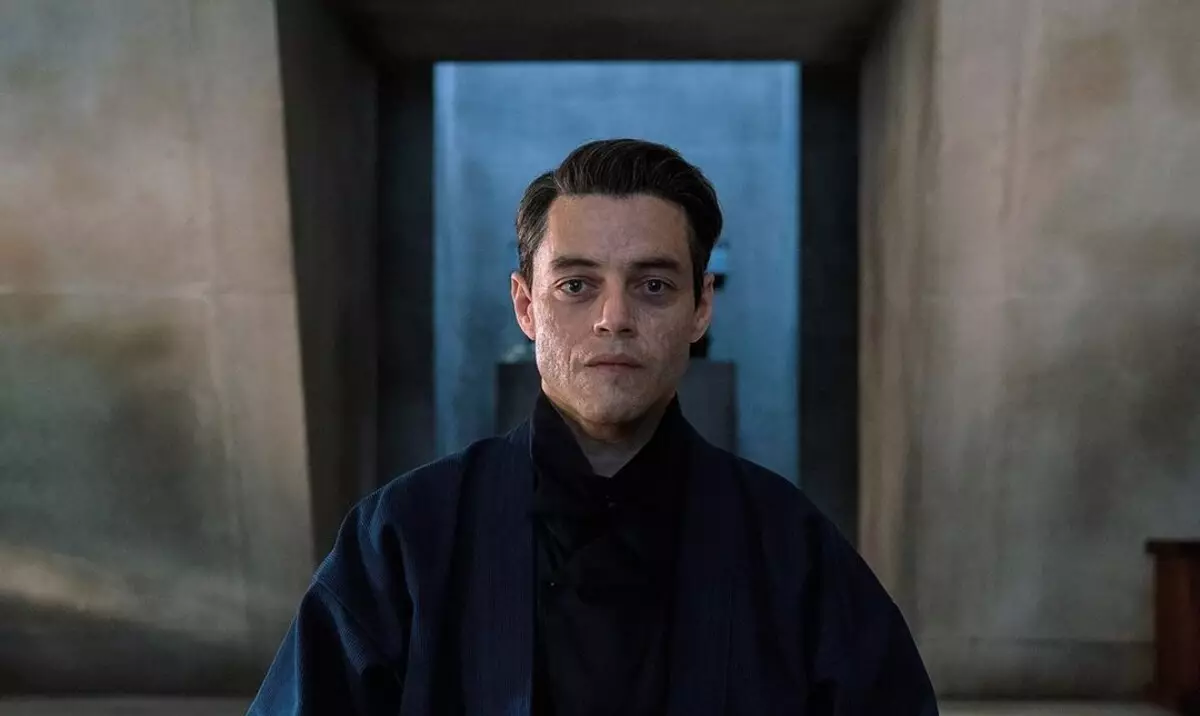 Rami malek im Bild eines gruseligen Bösewichts im neuen Rahmen "Nicht zu sterben"