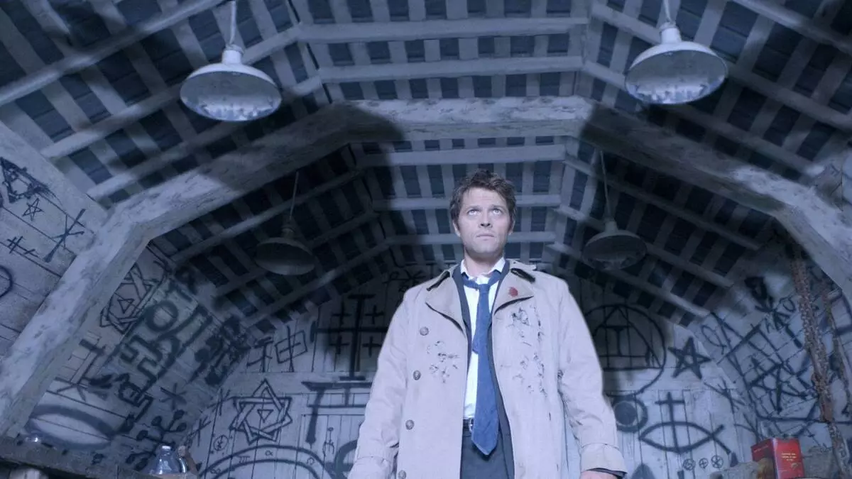 Misha Collins kubyerekeye isura ye ya mbere mu ishusho ya Castiel: "Byari bigoye kwirengagiza Pyrofaton ku gituza"