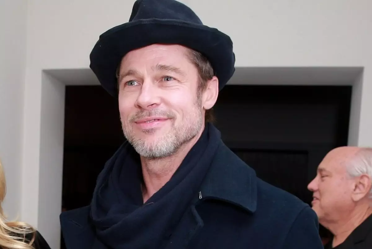 Brad Pitt hawana haja ya uhusiano mkubwa.