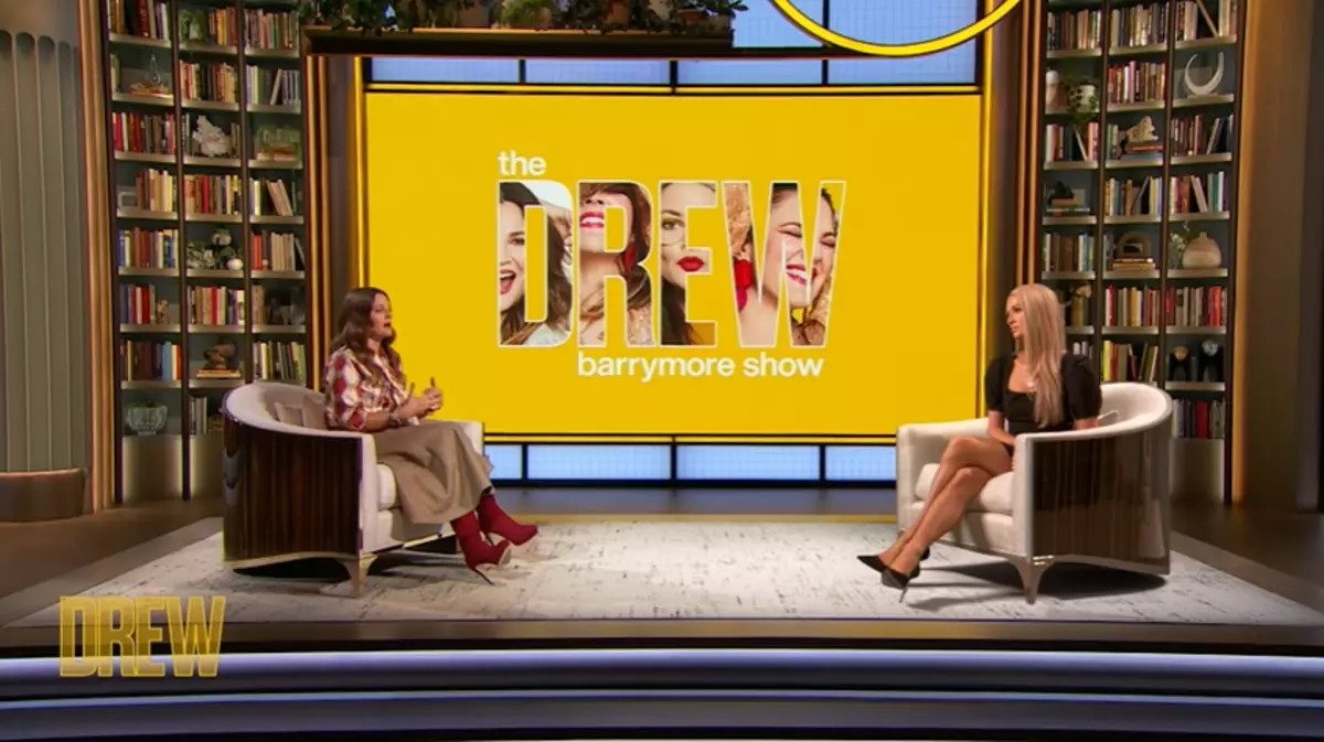 Ο Drew Barrymore θυμήθηκε πώς ήταν κλειδωμένο σε ένα μόνο θάλαμο λόγω του εθισμού ναρκωτικών 162822_1