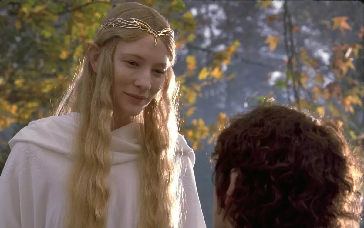 Kate Blanchett het Mielnir, Elven Reining en Hobbit Fote gespog