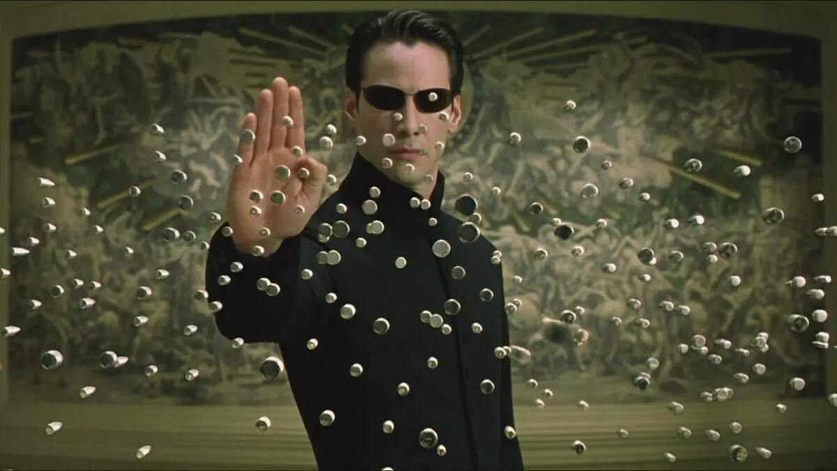 Sparare "Matrix 4" continuerà a luglio