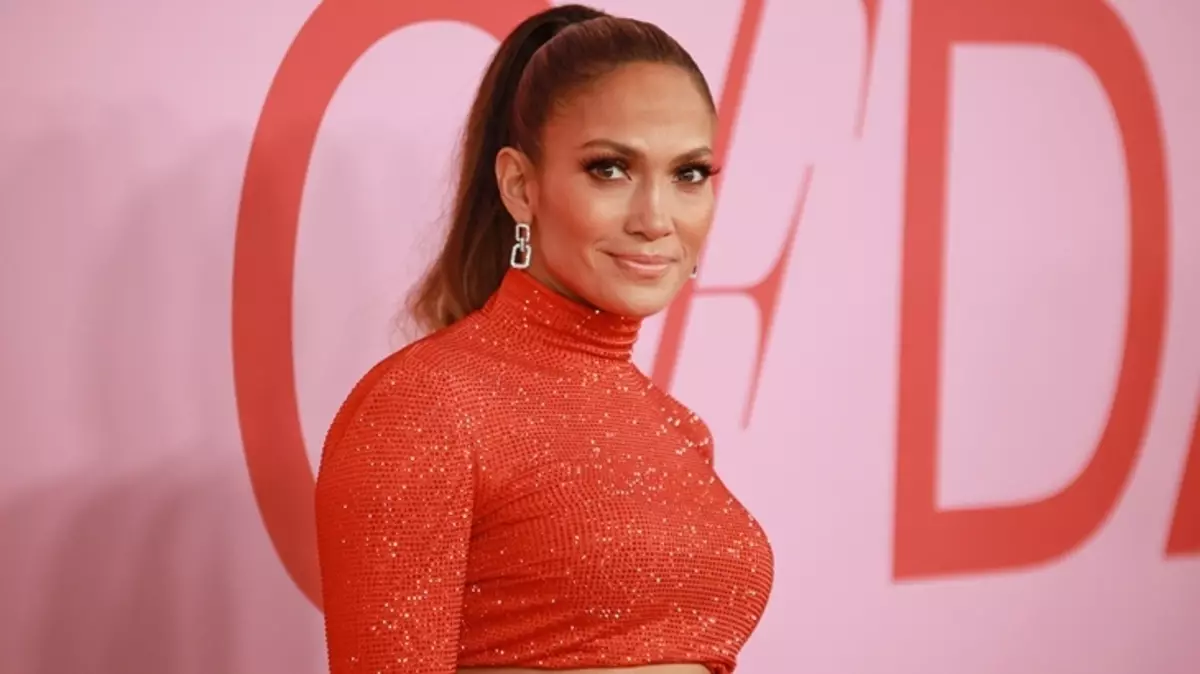 Jennifer Lopez va agafar l'ús de llençols