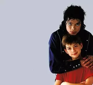 Panulusan Michael Jackson dituduh saluran HBO dina usaha pikeun narik artos kaluar tina barudakna 173288_2