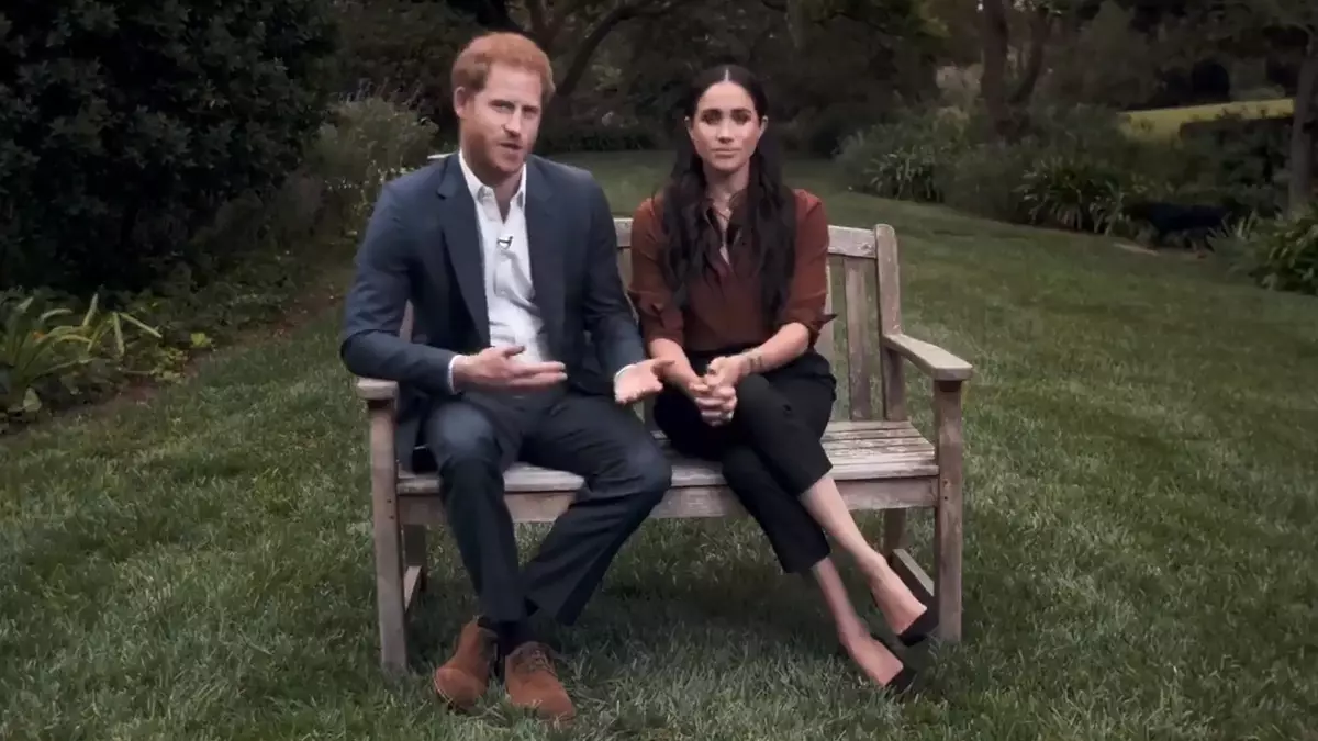 Prince Harry og Megan Marcle for første gang handlede på fjernsyn efter megesite
