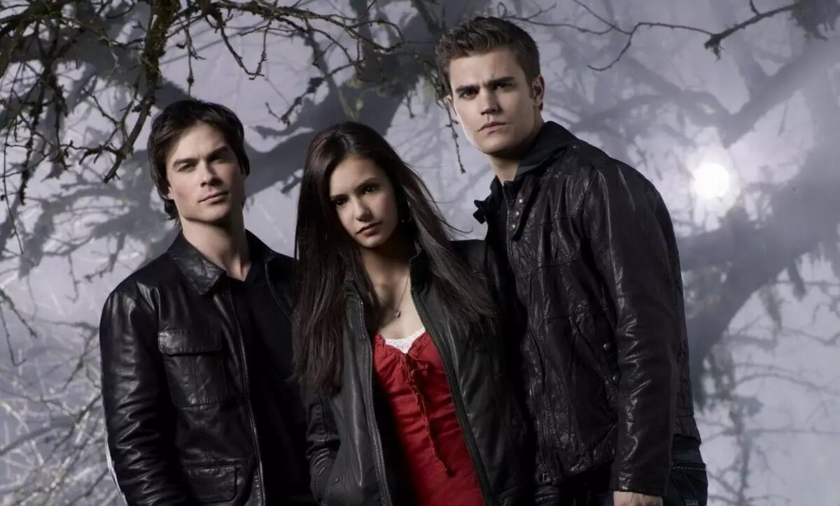 "Vampire Diaries": Miksi Elena valitsi Damon, ei Stephen