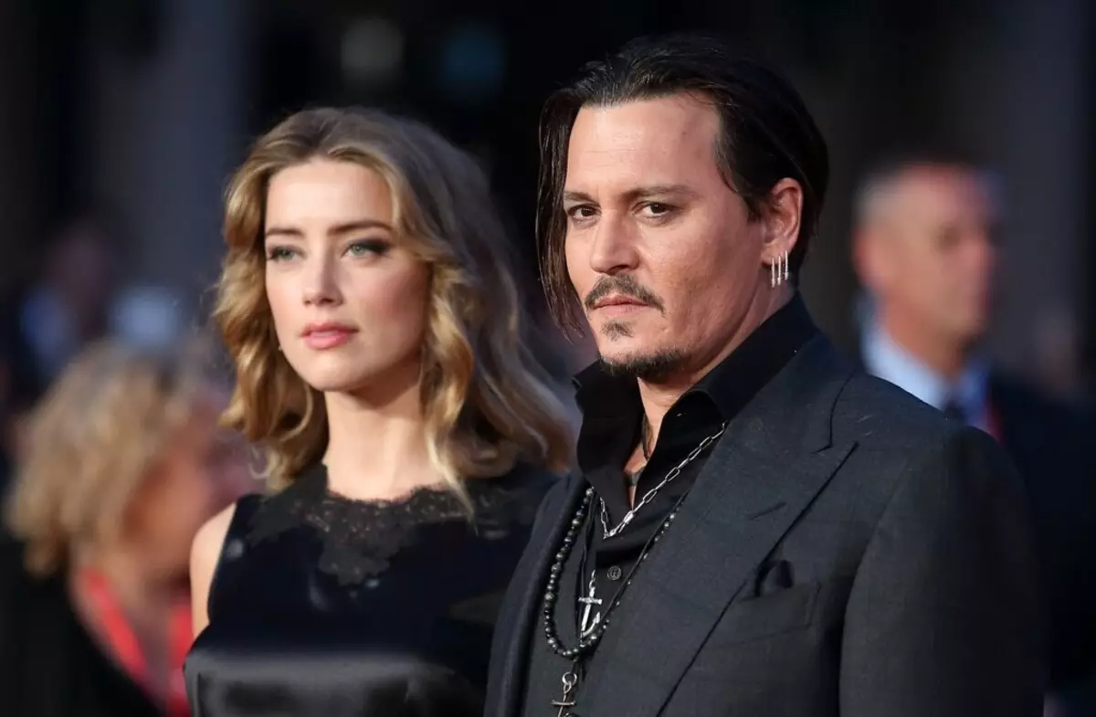 "Tana son daukar komai": Johnny Depp ya ce a kotu wanda bai taba doke Amber hurd